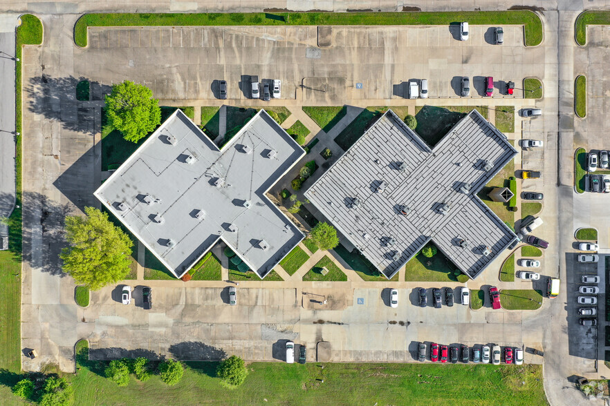 3104 S Elm Pl, Broken Arrow, OK for lease - Aerial - Image 3 of 6