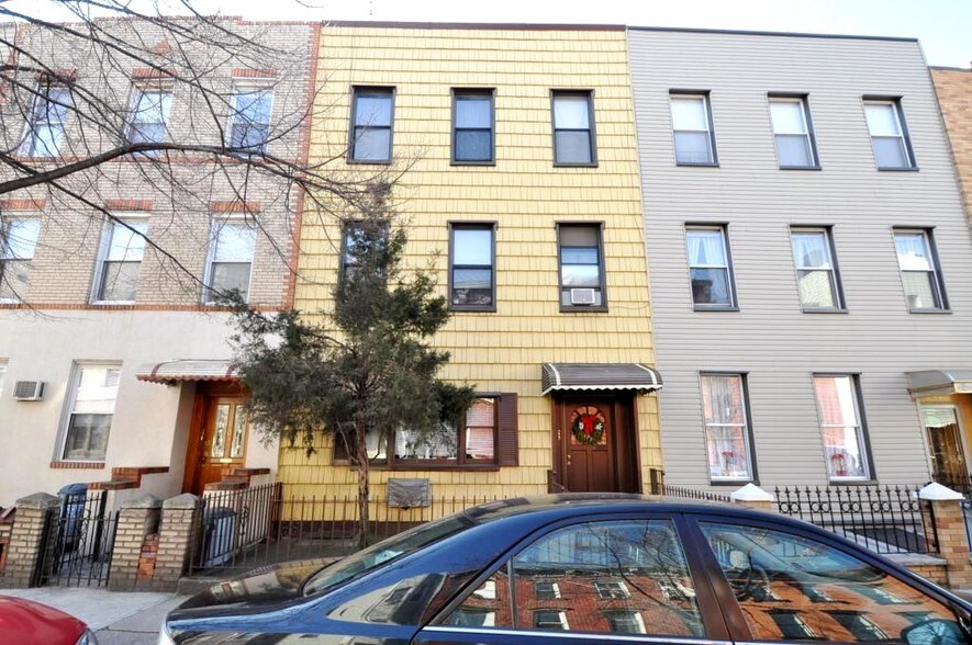 103A Eckford St, Brooklyn, NY 11222