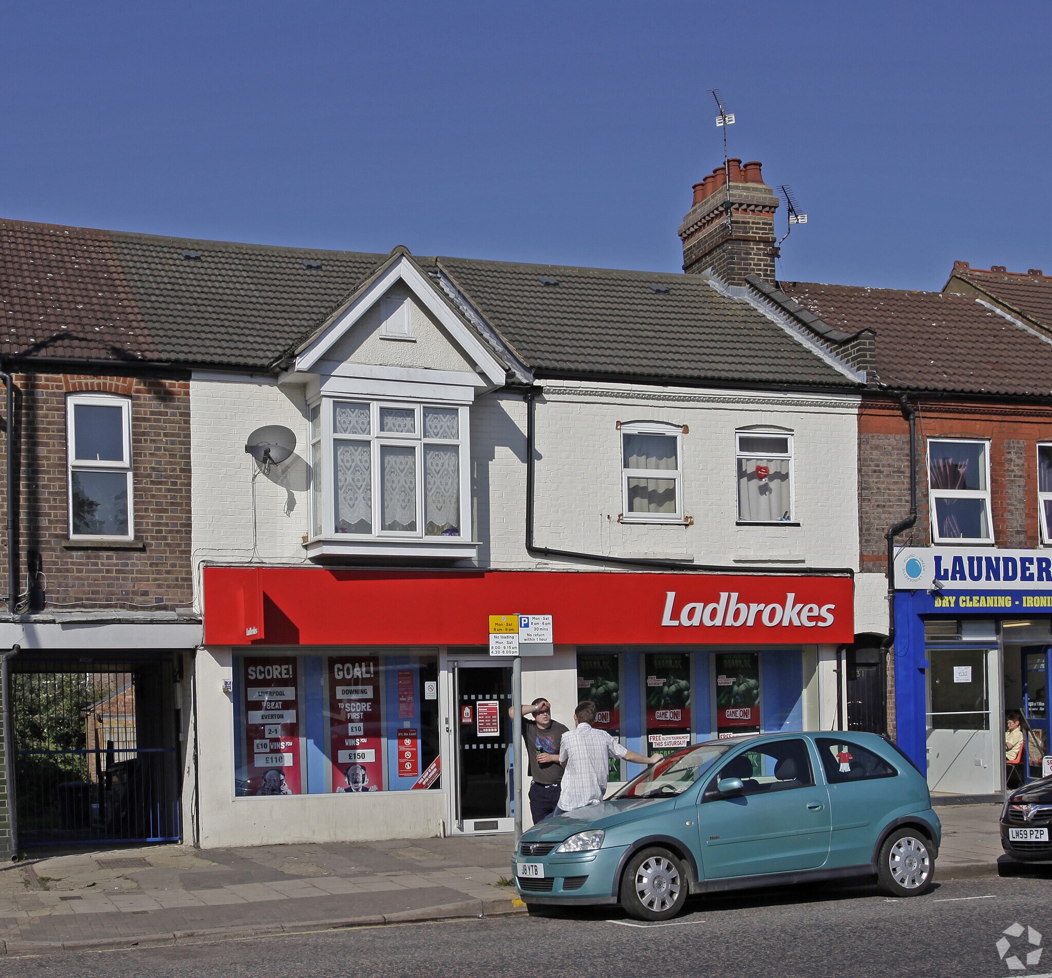 327-329 Hitchin Rd, Luton for sale Primary Photo- Image 1 of 1