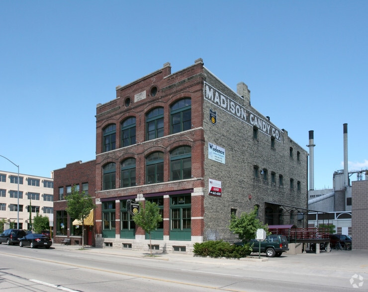 744 Williamson St, Madison, WI for lease - Building Photo - Image 2 of 4