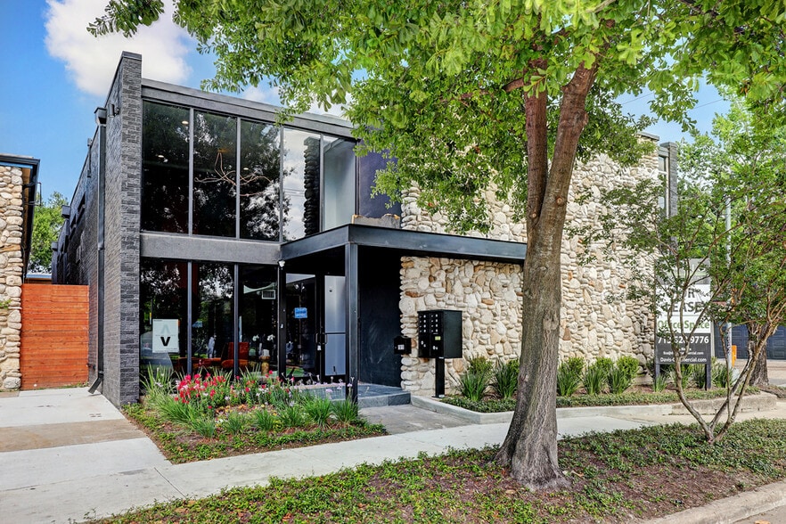 1915 Commonwealth St, Houston, TX 77006