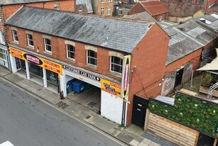 25-27 Brown St, Salisbury WIL - Retail Space