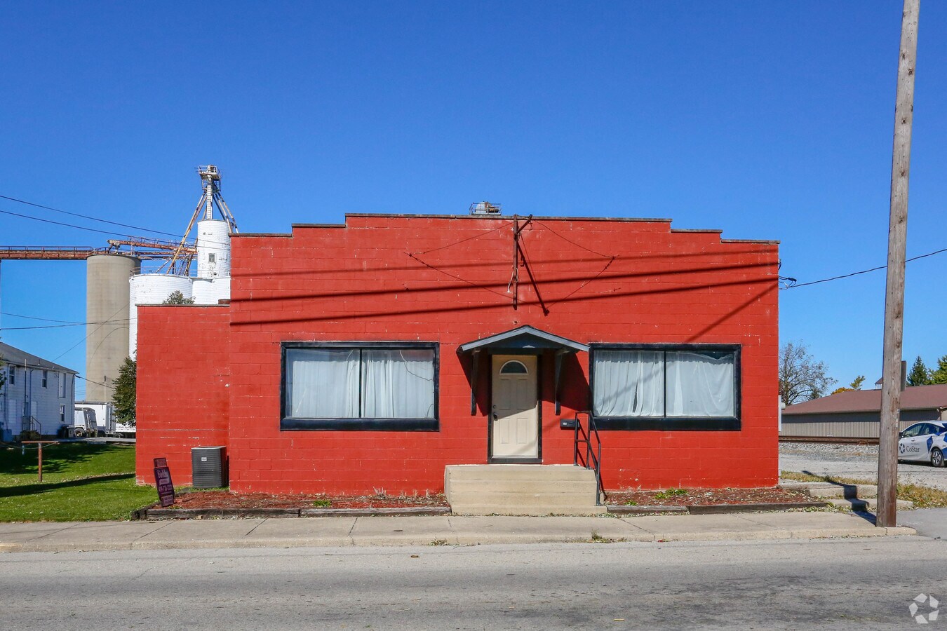 314 W State St, Botkins, OH 45306