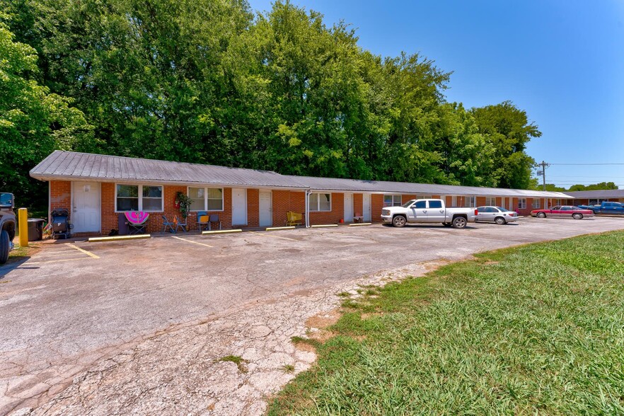 20370 W Lee Hwy, Philadelphia, TN for sale - Primary Photo - Image 1 of 1