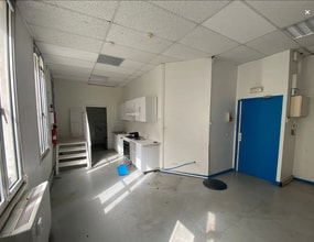 18-20 Voie La Canebiere, Marseille for lease Interior Photo- Image 1 of 4