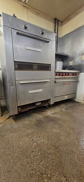 418 E Washington St, Arma, KS for sale - Building Photo - Image 3 of 39