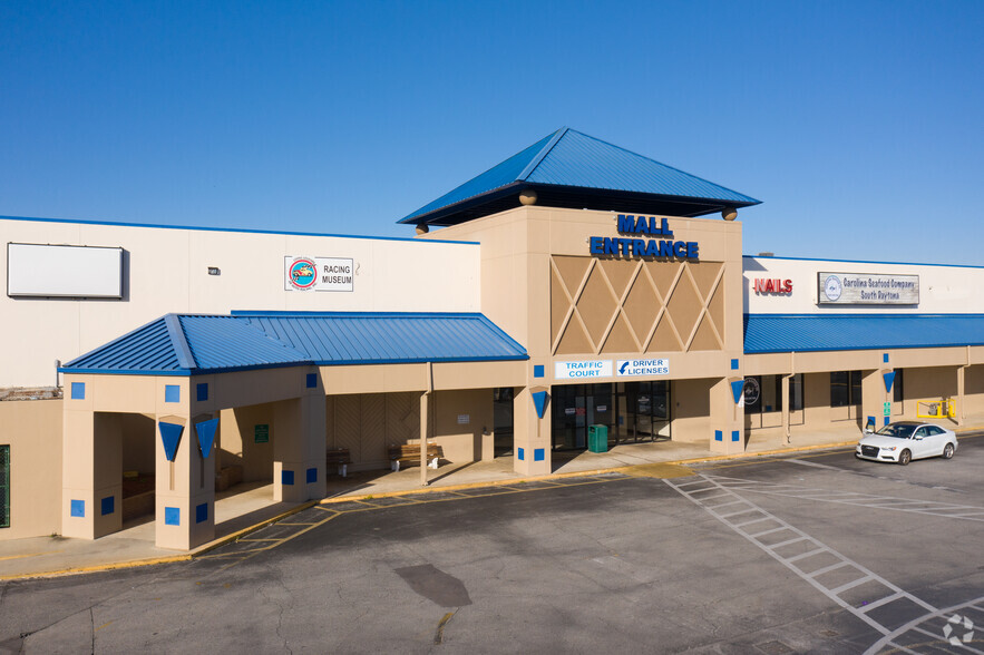 2400 S Ridgewood Ave, South Daytona, FL for lease - Building Photo - Image 2 of 13