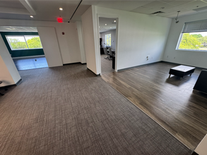 1095 Broken Sound Pky, Boca Raton, FL for lease Interior Photo- Image 2 of 9