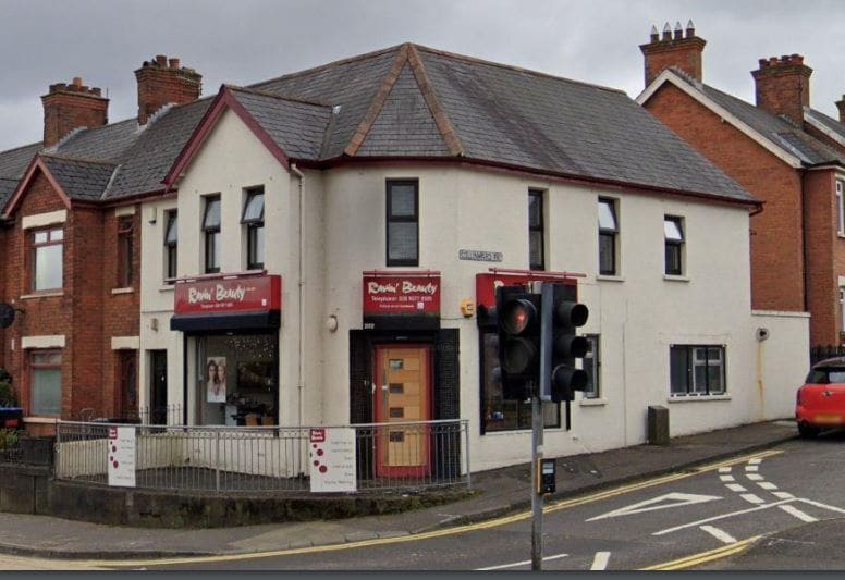 202 Antrim Rd, Newtownabbey for sale Primary Photo- Image 1 of 1