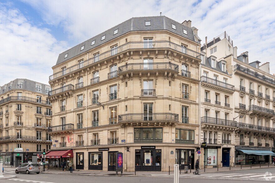 23 Rue Chauchat, Paris for lease - Building Photo - Image 1 of 11