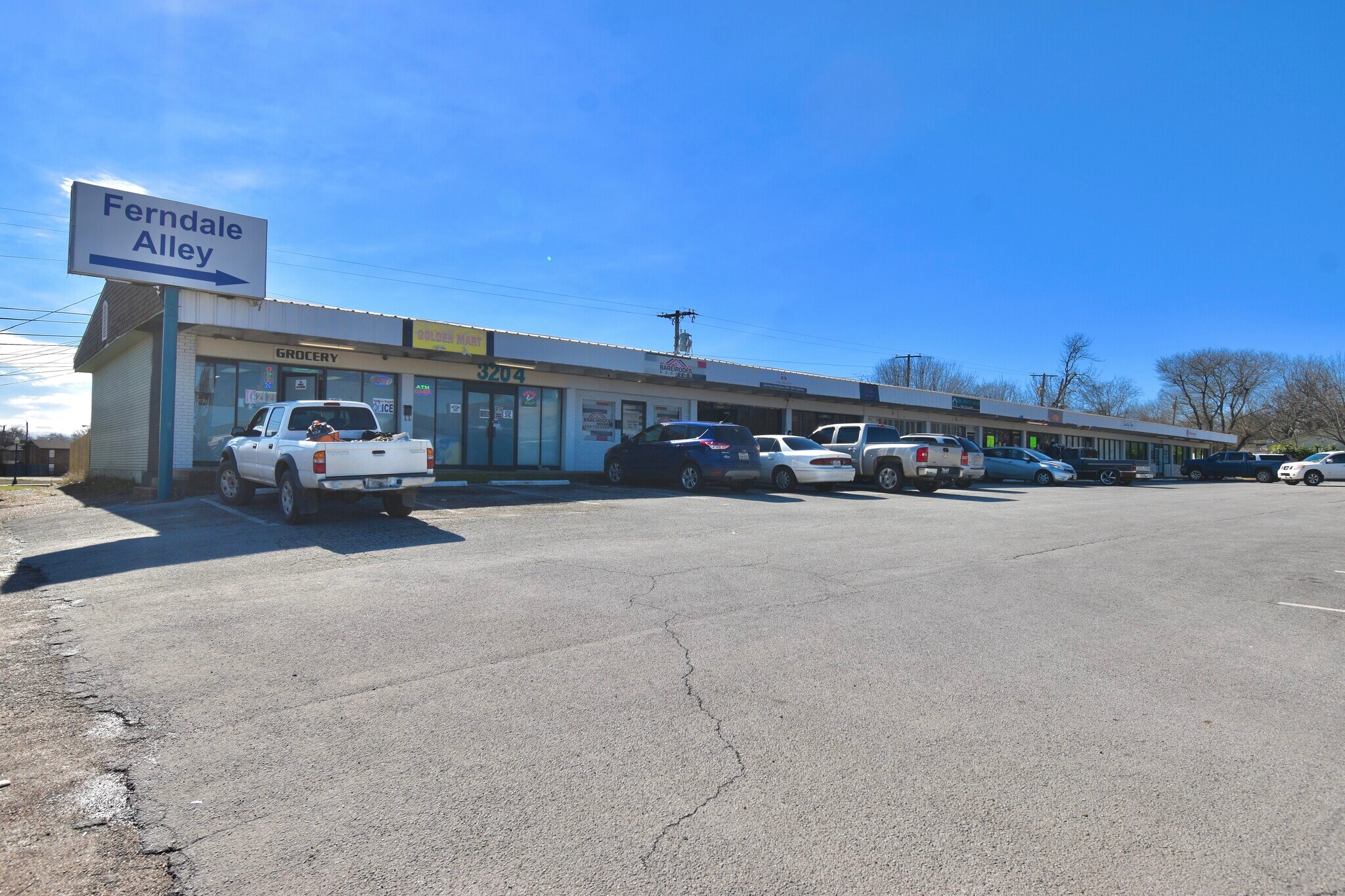 3200-3218 Ferndale Dr, Waco, TX for sale Building Photo- Image 1 of 1
