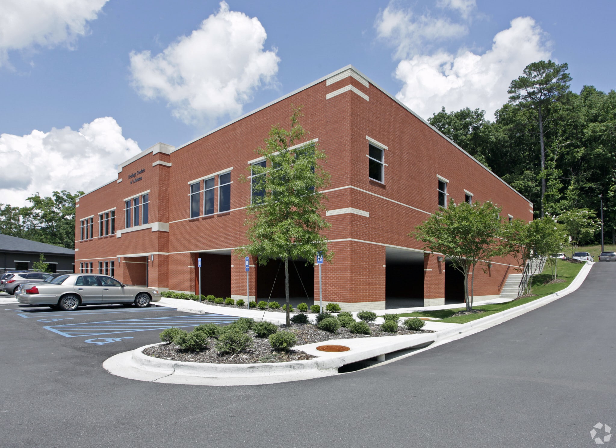 408 1st St N, Alabaster, AL for lease Building Photo- Image 1 of 3