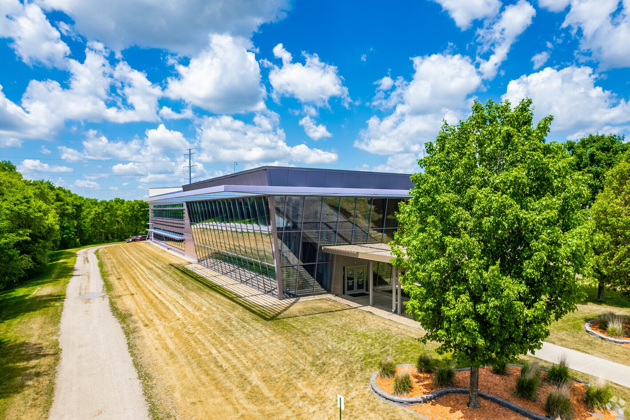 6401 8th Ave, Saint Cloud, MN for sale Primary Photo- Image 1 of 1