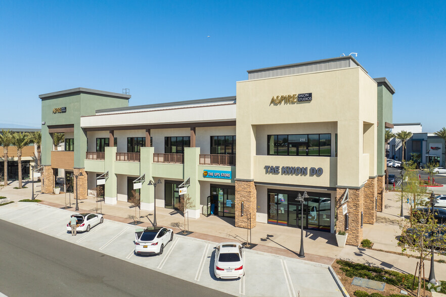 16358 Main St, Chino, CA for lease - Primary Photo - Image 1 of 5