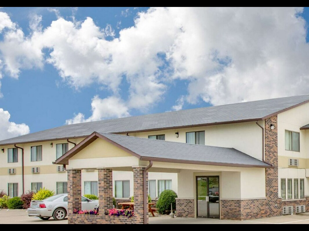 2013 E Main St, Lamoni, IA for sale Primary Photo- Image 1 of 1