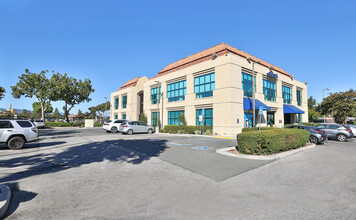 1096 Blossom Hill Rd, San Jose, CA for lease Building Photo- Image 2 of 39