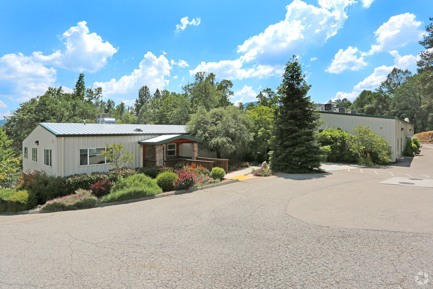 49643 Hartwell Rd, Oakhurst, CA for sale - Building Photo - Image 1 of 1