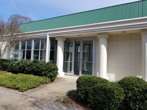 100 Bosley Ave, Suffolk, VA for lease - Primary Photo - Image 1 of 31