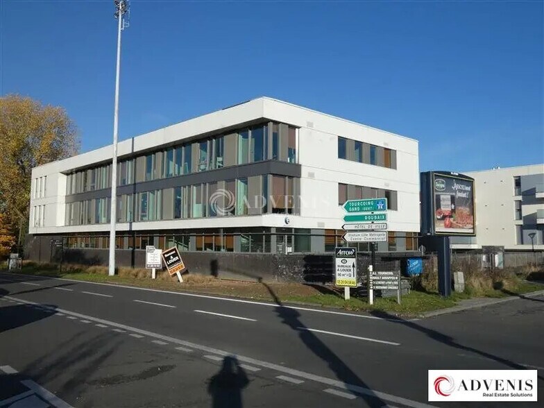 Office in VILLENEUVE-D'ASCQ for lease - Building Photo - Image 1 of 10