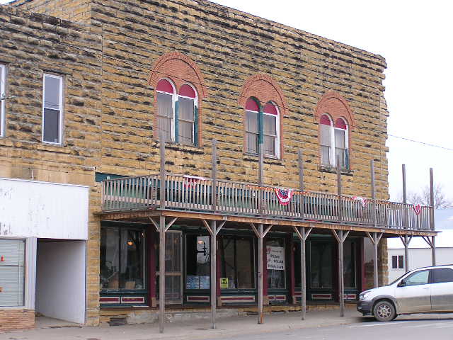 105 N Main St, Sylvan Grove, KS for sale - Building Photo - Image 3 of 37
