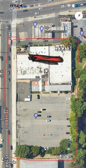 913 E 108th St, Brooklyn, NY for sale - Building Photo - Image 1 of 1