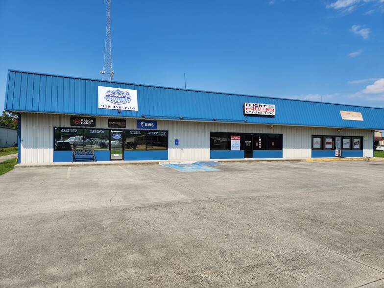 3694-3698 Community Rd, Brunswick, GA for lease - Building Photo - Image 1 of 2