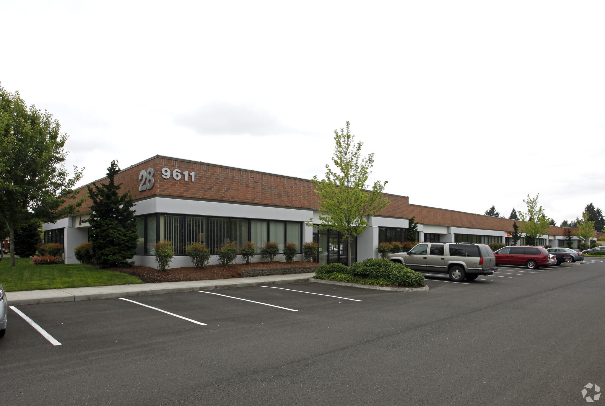 9611 NE 117th Ave, Vancouver, WA for lease Primary Photo- Image 1 of 42