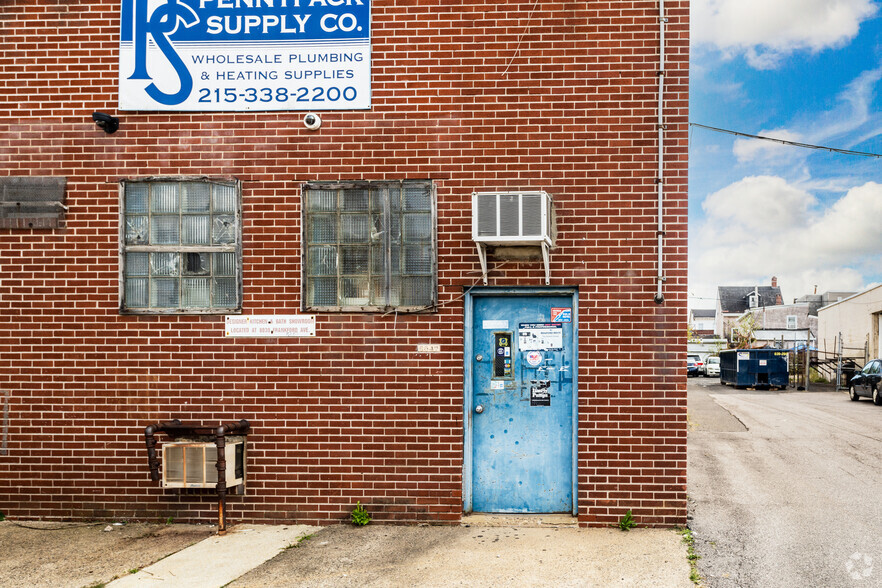 8047 Craig St, Philadelphia, PA for lease - Building Photo - Image 3 of 4