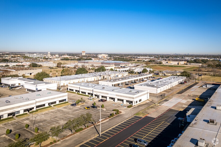 4100 Greenbriar Dr, Stafford, TX for lease - Aerial - Image 3 of 3