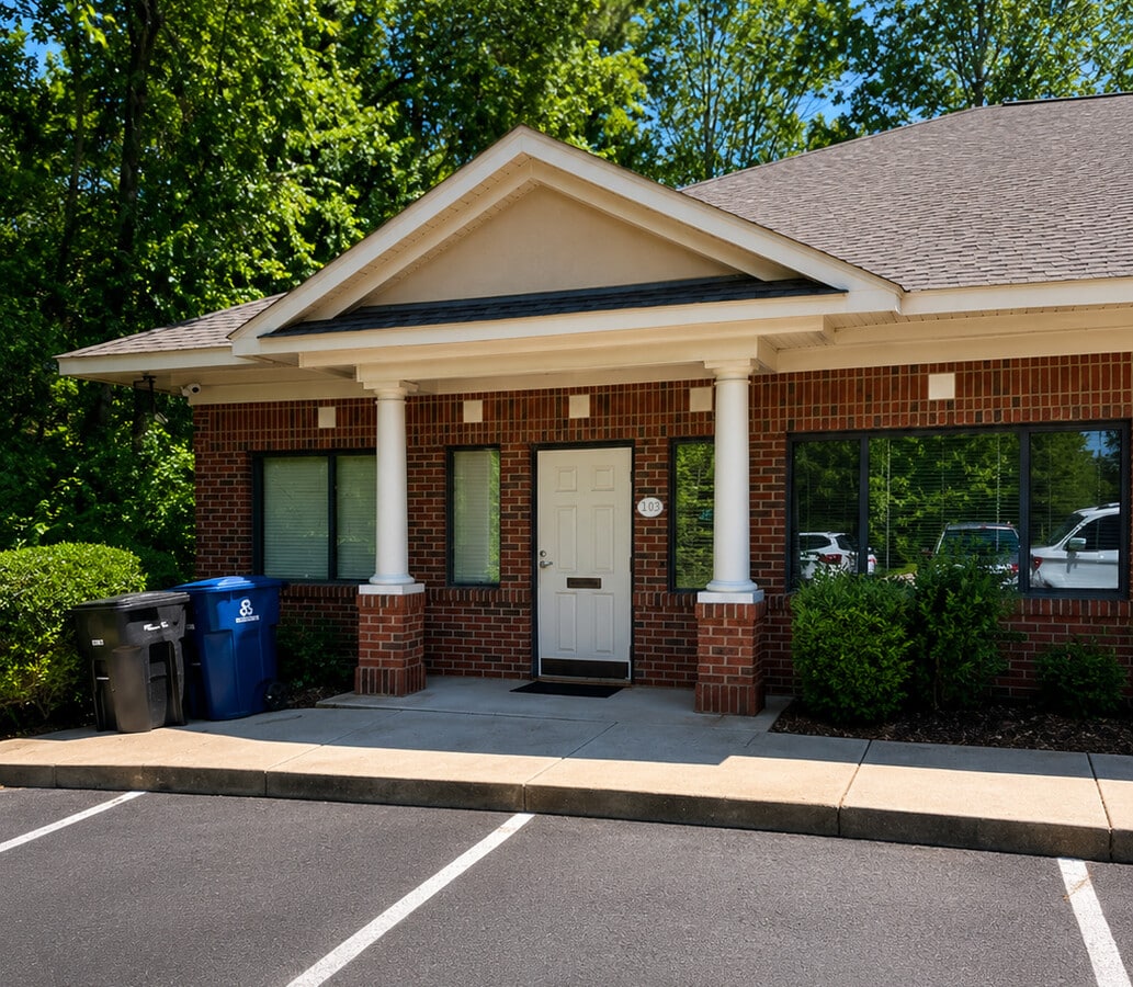 2019 Centre Pointe Blvd, Tallahassee, FL 32308 - Unit 2019-101 - - Interior Photo - Image 1 of 5