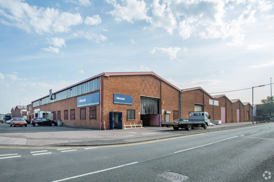 Park Ln, Oldbury for sale - Building Photo - Image 1 of 1