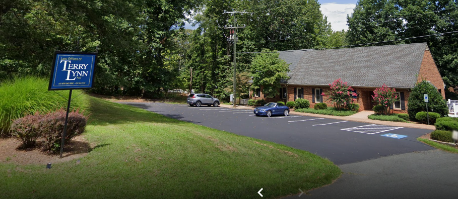 695 Bent Oaks Dr, Earlysville, VA for lease - Primary Photo - Image 1 of 6