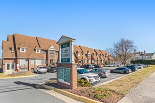 LEIGH CORNERS CONDO - Business Park