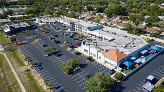 Park Avenue Shops - Drive Through Restaurant