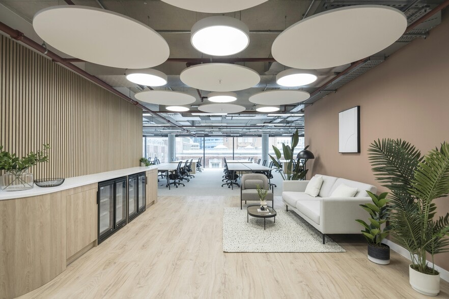 2 India St, London for sale - Interior Photo - Image 1 of 1