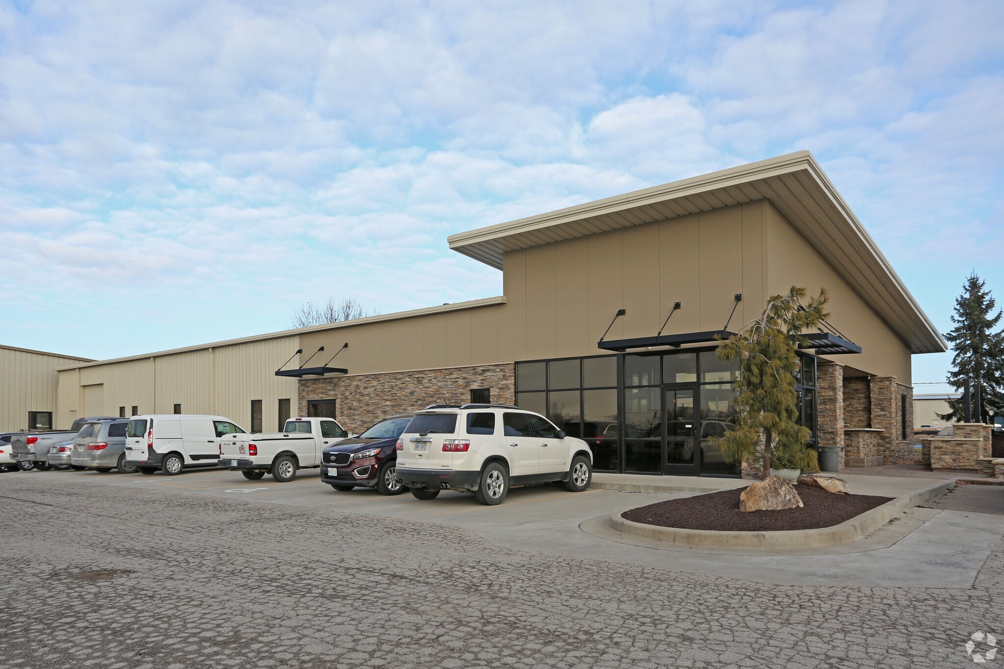 15460 S Keeler St, Olathe, KS for sale Primary Photo- Image 1 of 1