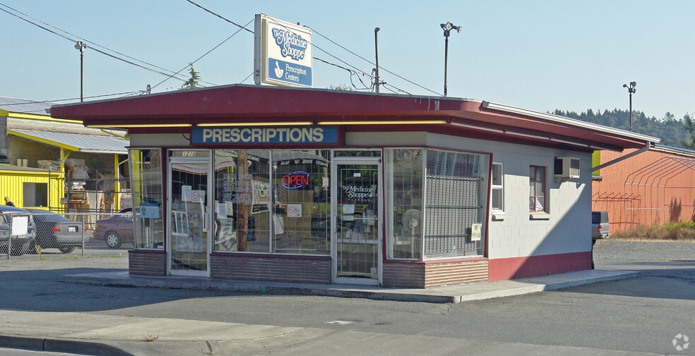 1210 E Main Ave, Puyallup, WA for sale - Primary Photo - Image 1 of 6