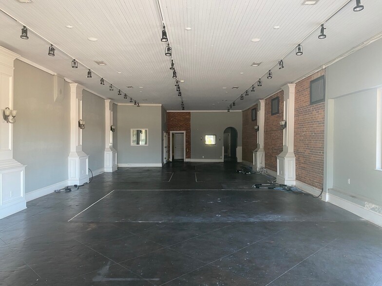 689 North Ave, Macon-Bibb, GA for sale - Building Photo - Image 2 of 4