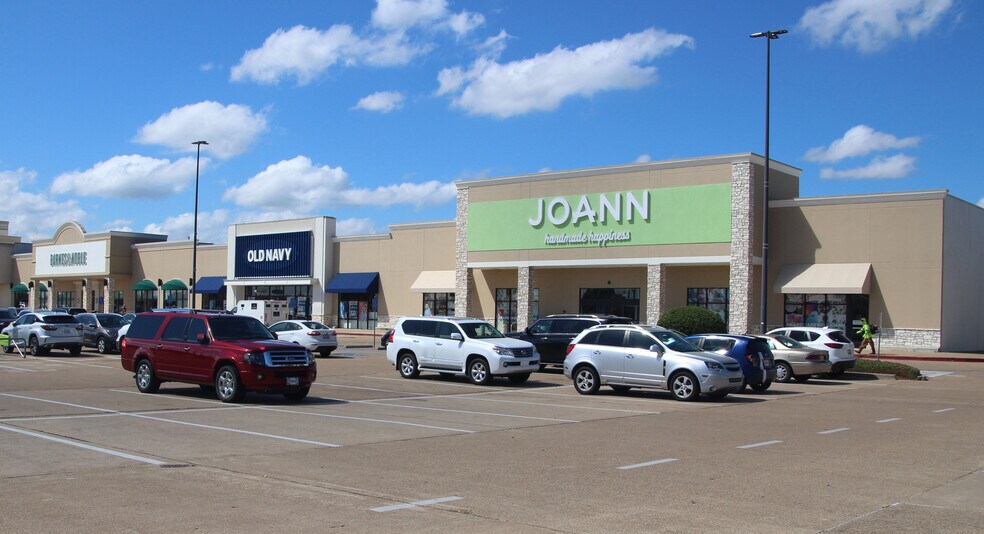 6634 Youree Dr, Shreveport, LA for sale - Building Photo - Image 1 of 1