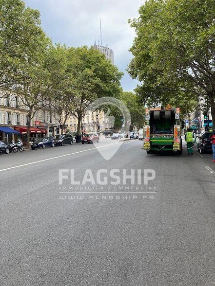 Retail in Paris for lease - Aerial - Image 2 of 3