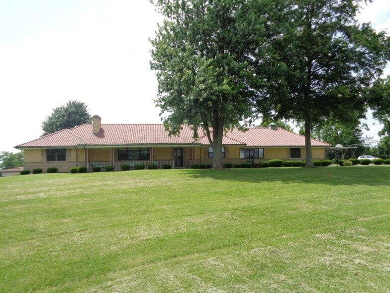 4911 N Bend Rd, Cincinnati, OH for sale - Primary Photo - Image 1 of 23