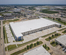 11710 North Freeway, Houston, TX - AERIAL  map view - Image1