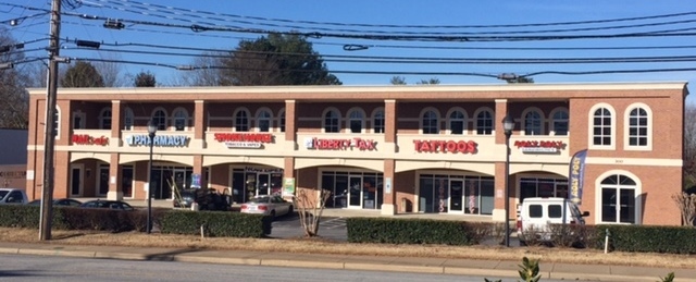 300 Jonestown Rd, Winston-Salem, NC for lease - Building Photo - Image 1 of 1