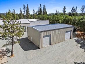 1344 Brookside Blvd, Grants Pass, OR for lease Interior Photo- Image 1 of 4