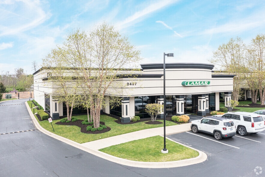 2437 Fortune Dr, Lexington, KY for lease - Building Photo - Image 3 of 7