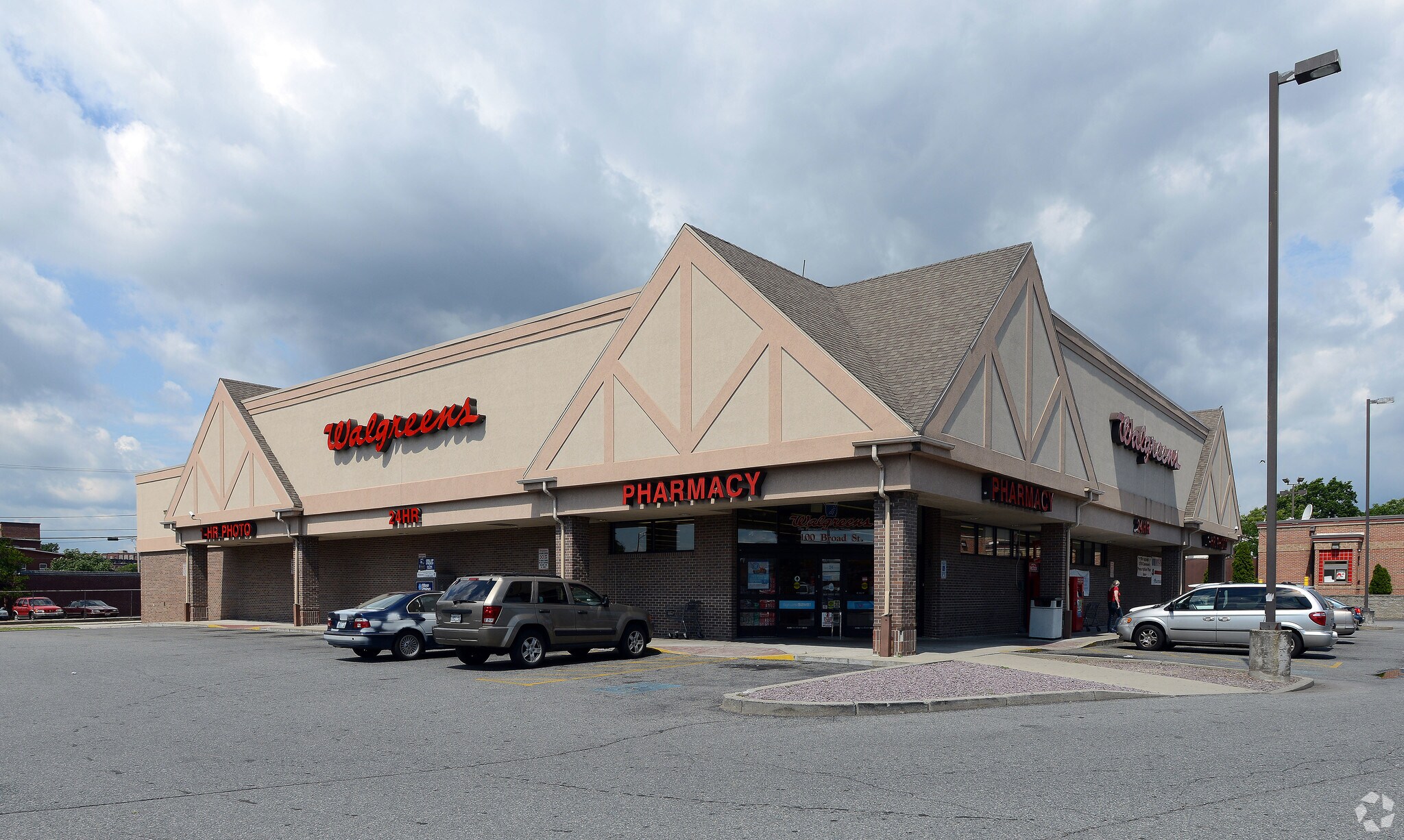 100 Broad St, Pawtucket, RI for sale Primary Photo- Image 1 of 1