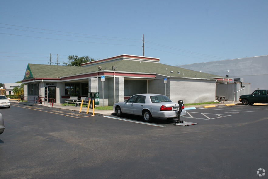 940 Missouri Ave N, Largo, FL for lease - Building Photo - Image 3 of 7