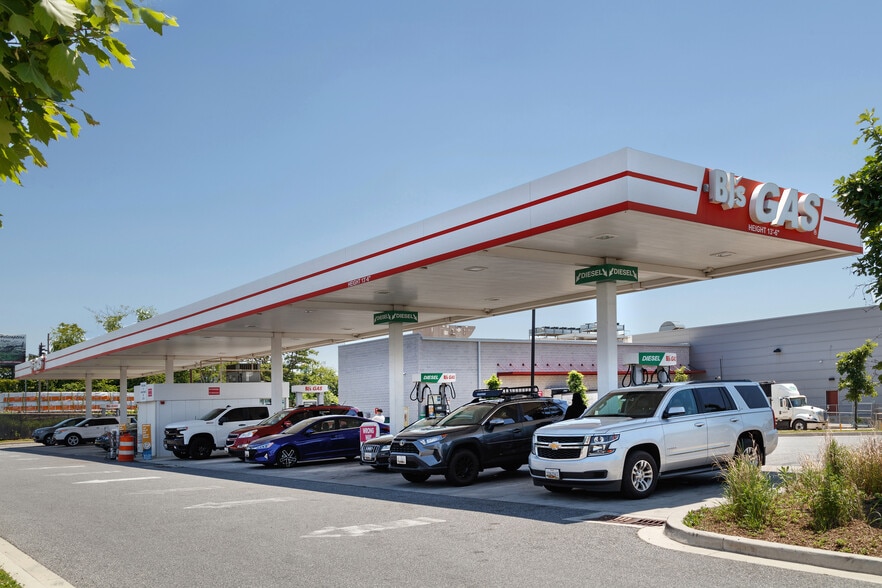 4701 O'Donnell St, Baltimore, MD for sale - Building Photo - Image 1 of 1