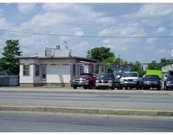 686 Brayton Ave, Fall River, MA for sale - Primary Photo - Image 1 of 1