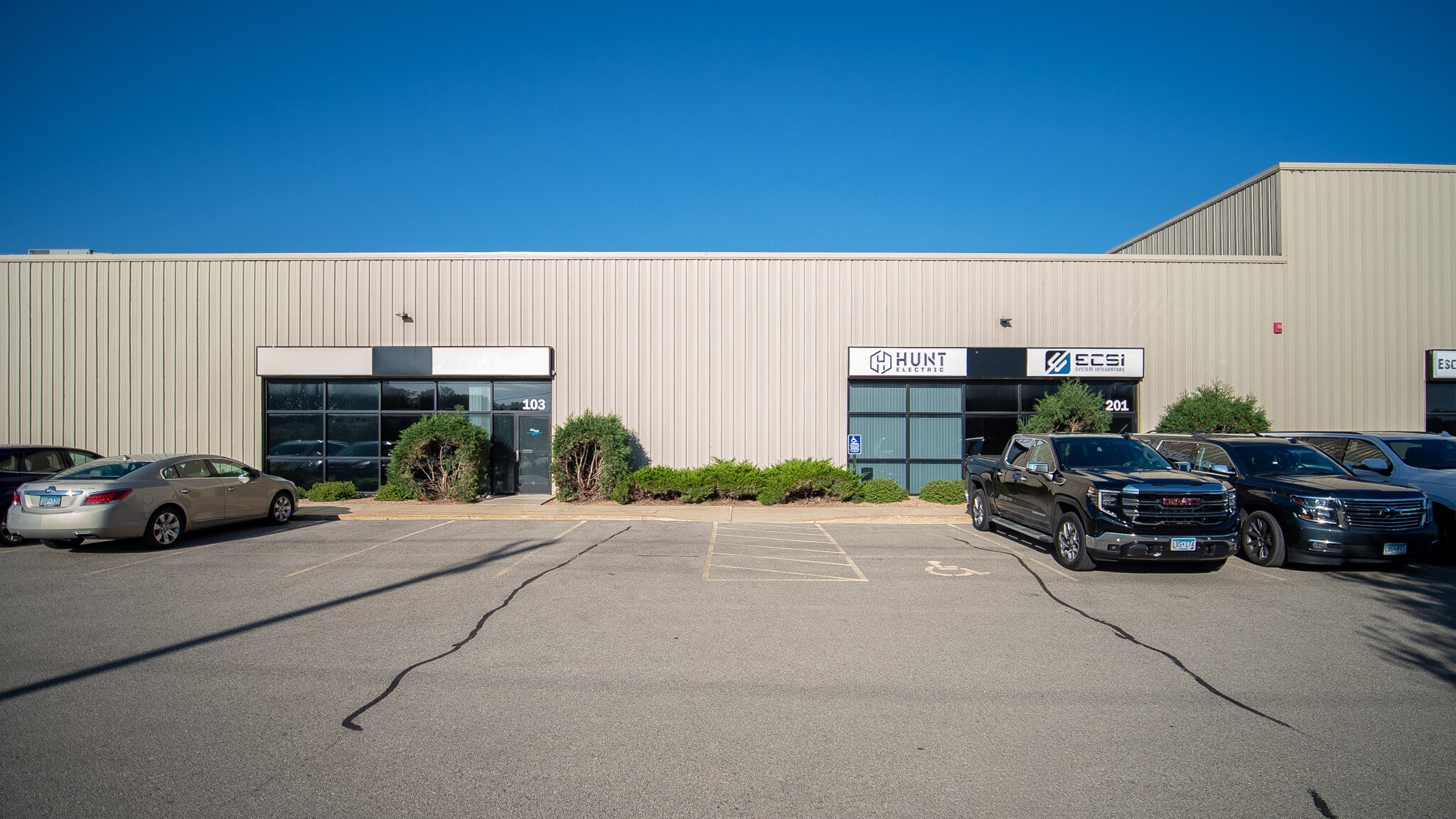 6301 Bandel Rd NW, Rochester, MN for lease Interior Photo- Image 1 of 21